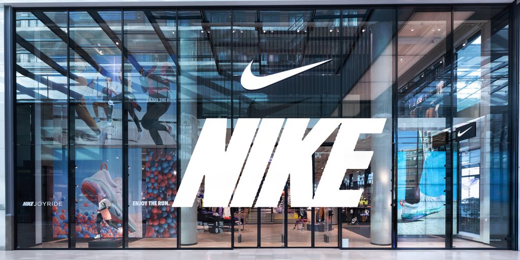 Nike store woensel outlet
